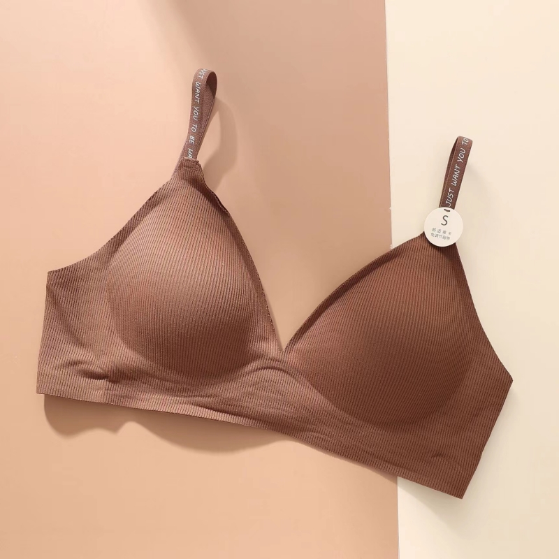 Full Coverage Bra - 滑らかなアイスシルク素材のワイヤレスブラ、控えめなフルカバー、涼しく通気性抜群、快適な日常着、アバヤの下に着用、アラブ女性向け