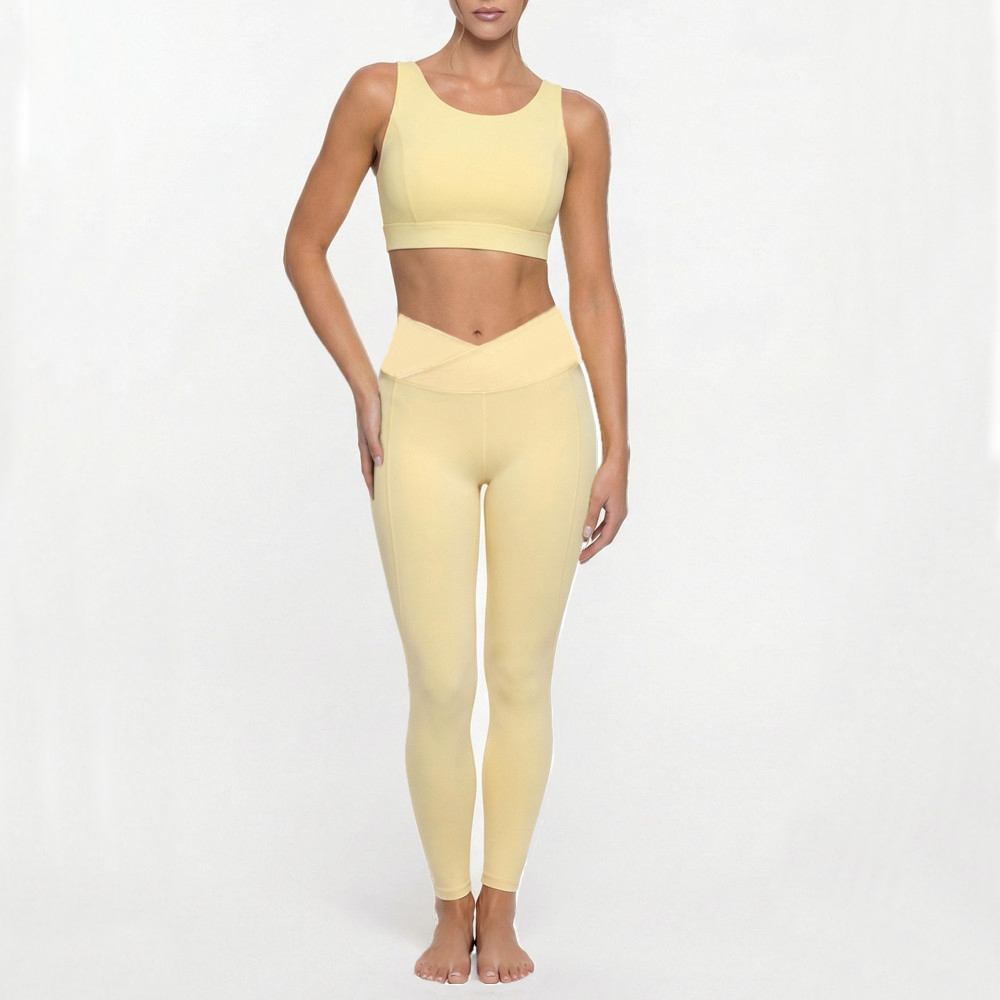 パッドプッシュアップヨガフィットネスブラジャー衝撃吸収スポー - Plunge Bra Push Up のレビューと価格