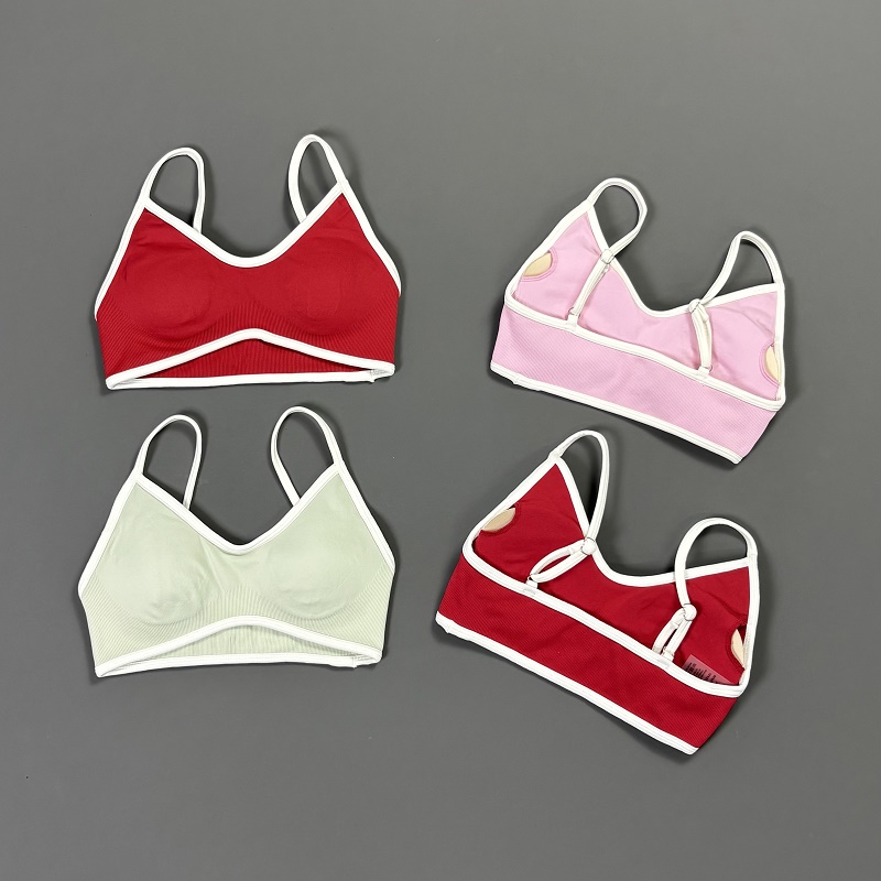 女性用コントラストラインヨガブラ Vネック ホワイトエッジ  - Sports Bra Racerback のレビューと価格
